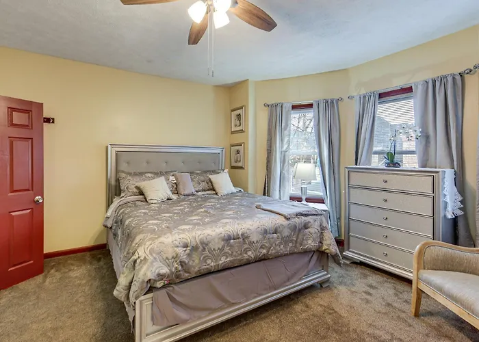 Easy & Hospital Access! Holiday home Pittsburgh