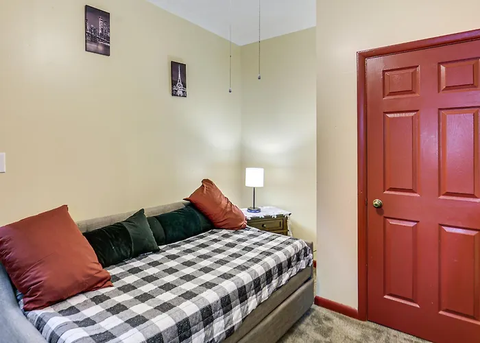Holiday home Easy & Hospital Access! *